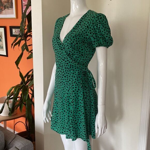 Urban Outfitters Jocelyn Printed Puff Sleeve Mini Dress Size Medium - Picture 7 of 13